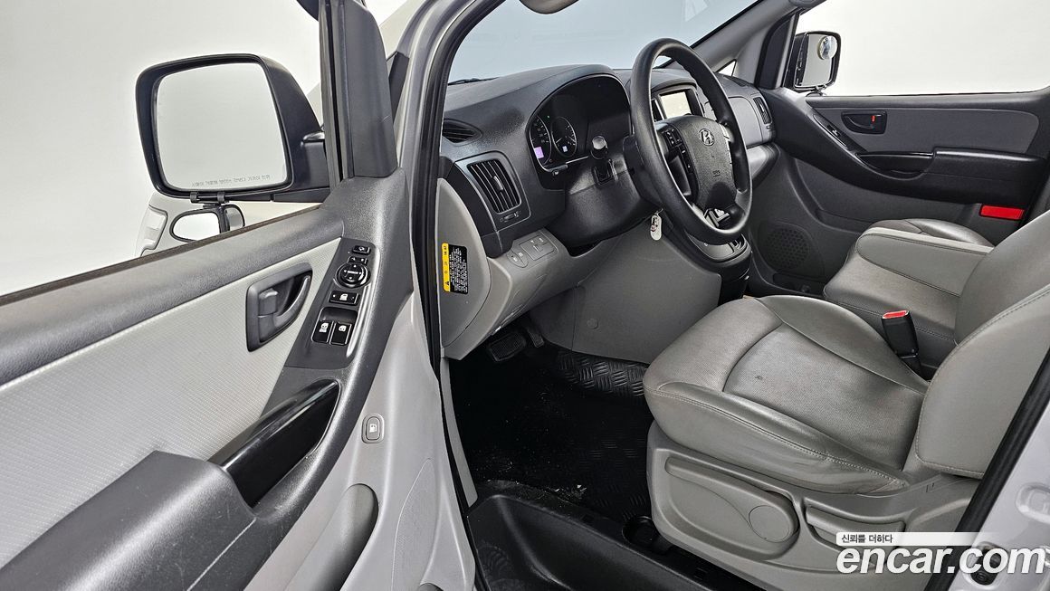 Hyundai Starex 2020