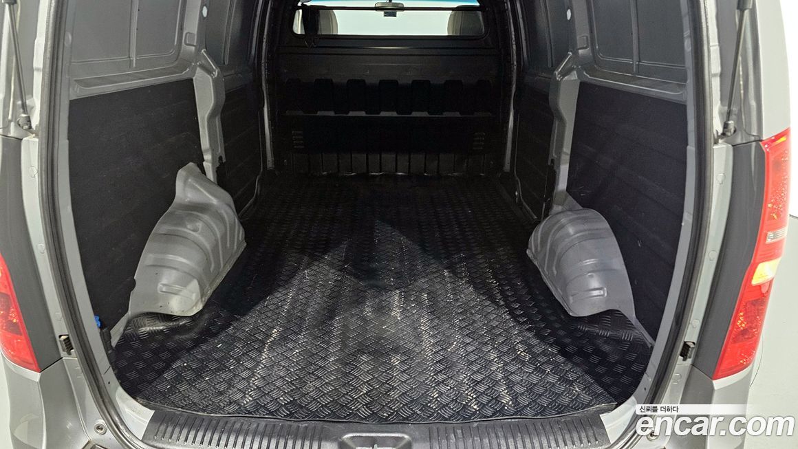 Hyundai Starex 2020