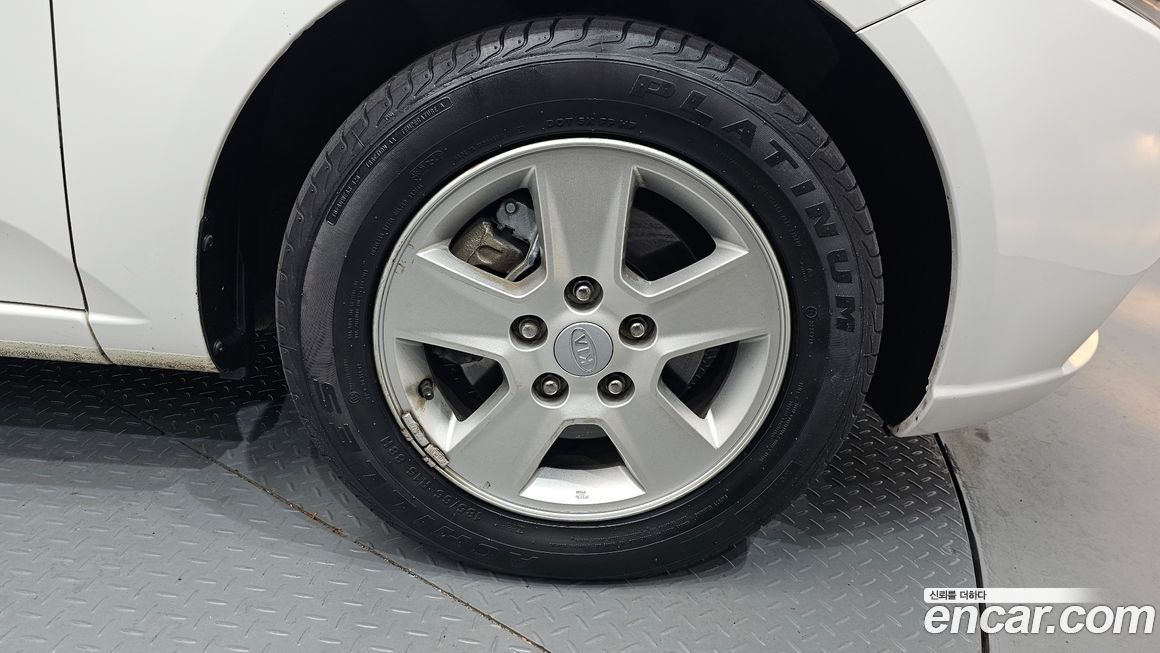 Kia Porte 2012