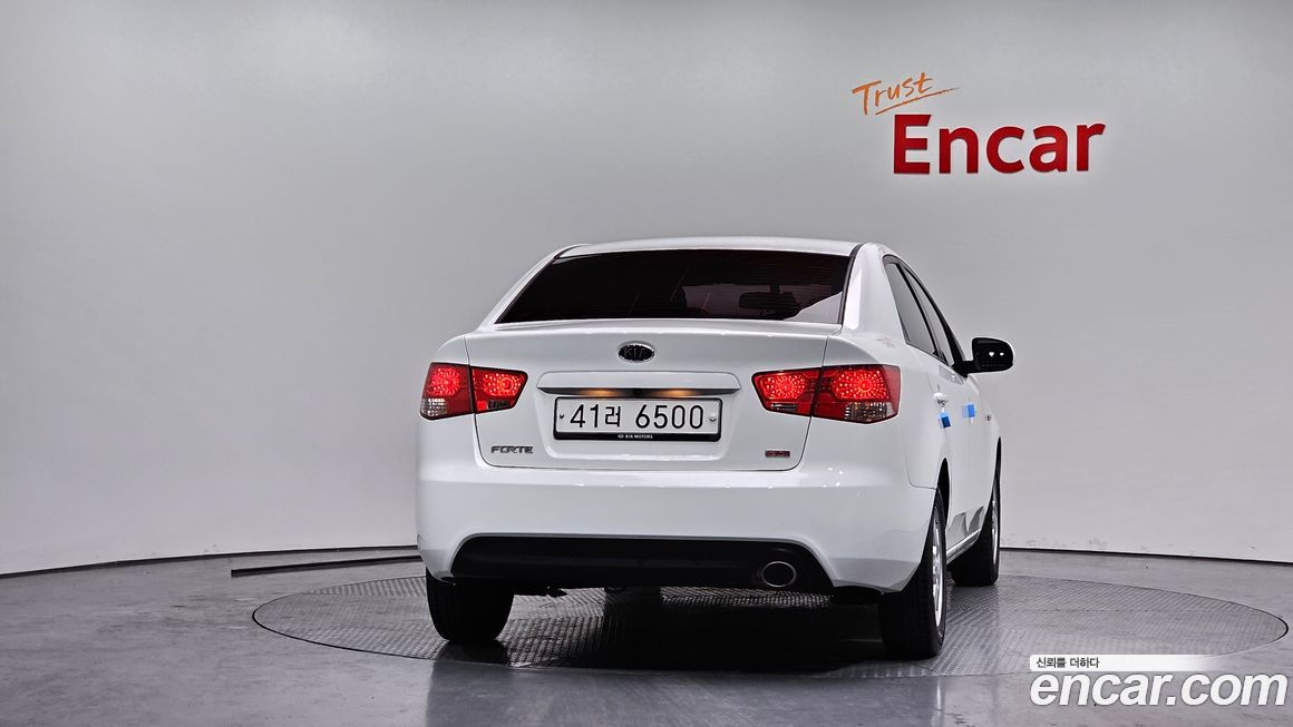 Kia Porte 2012