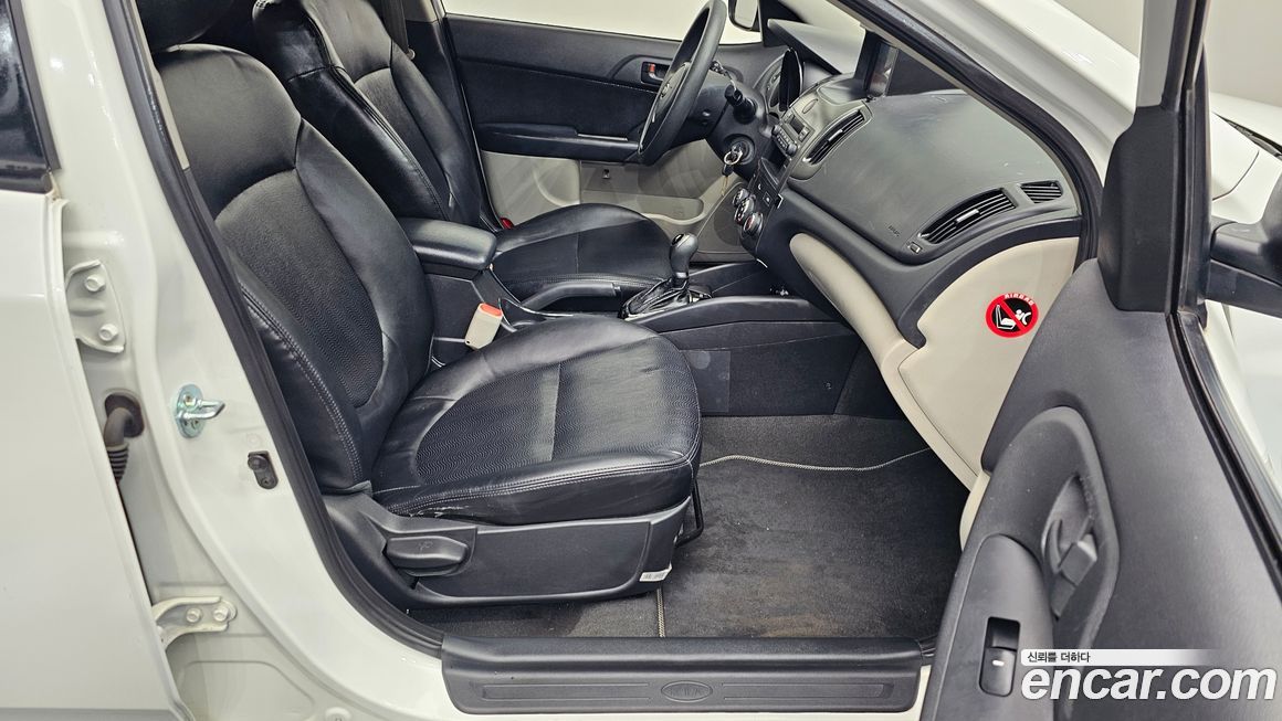 Kia Porte 2012