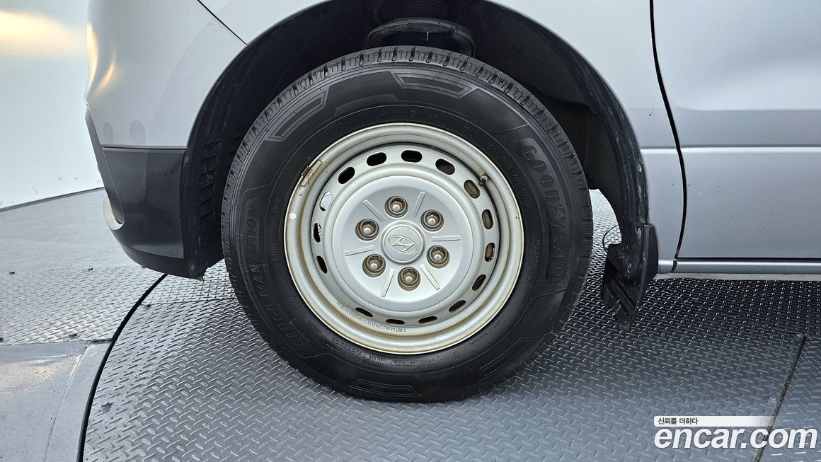 Hyundai Starex 2020