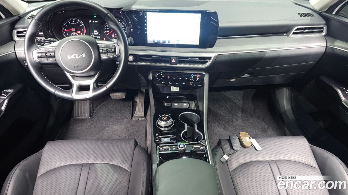 Kia K5 2023