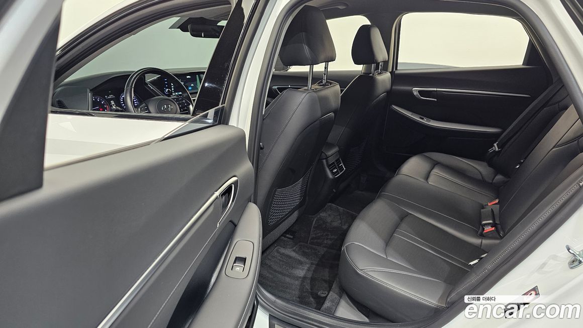 Hyundai Sonata 2022