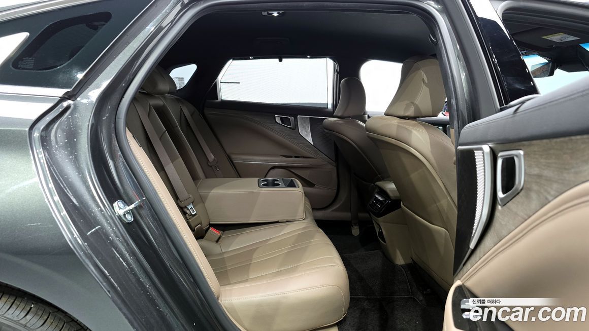 Kia K8 2023
