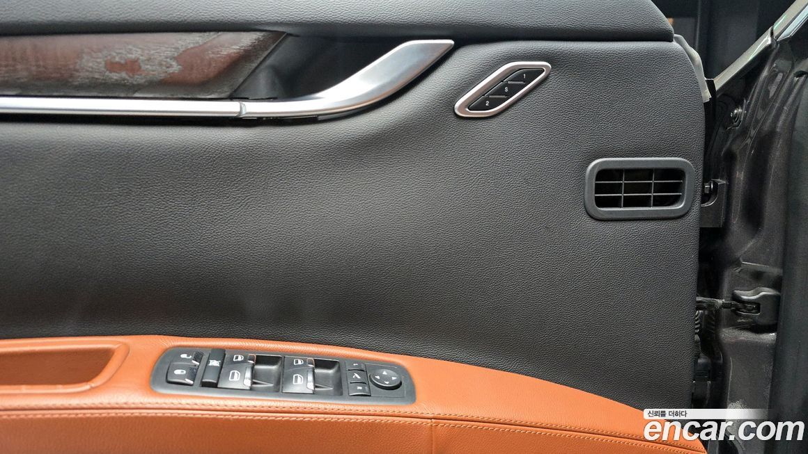 Maserati Ghibli 2018