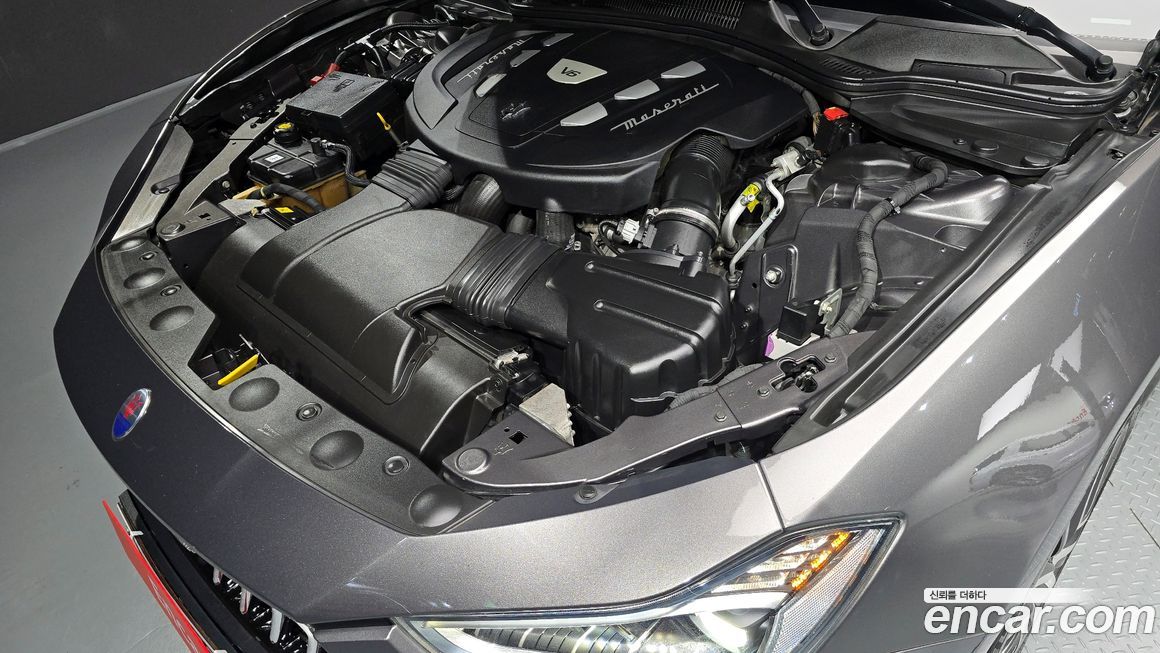 Maserati Ghibli 2018