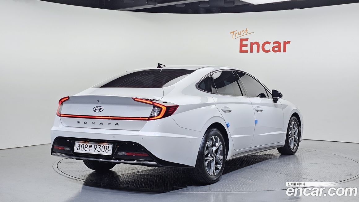 Hyundai Sonata 2022
