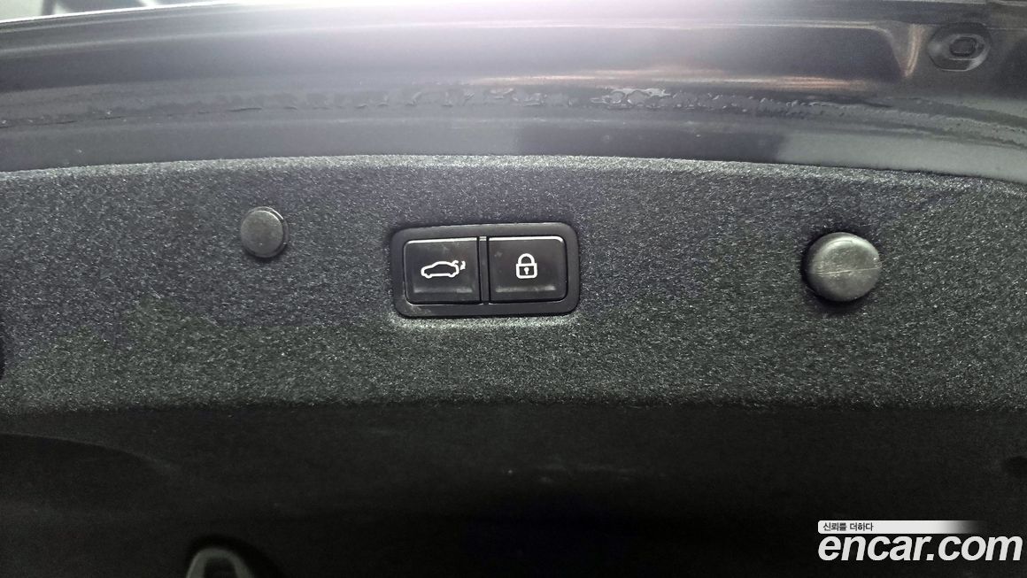 Kia K8 2023