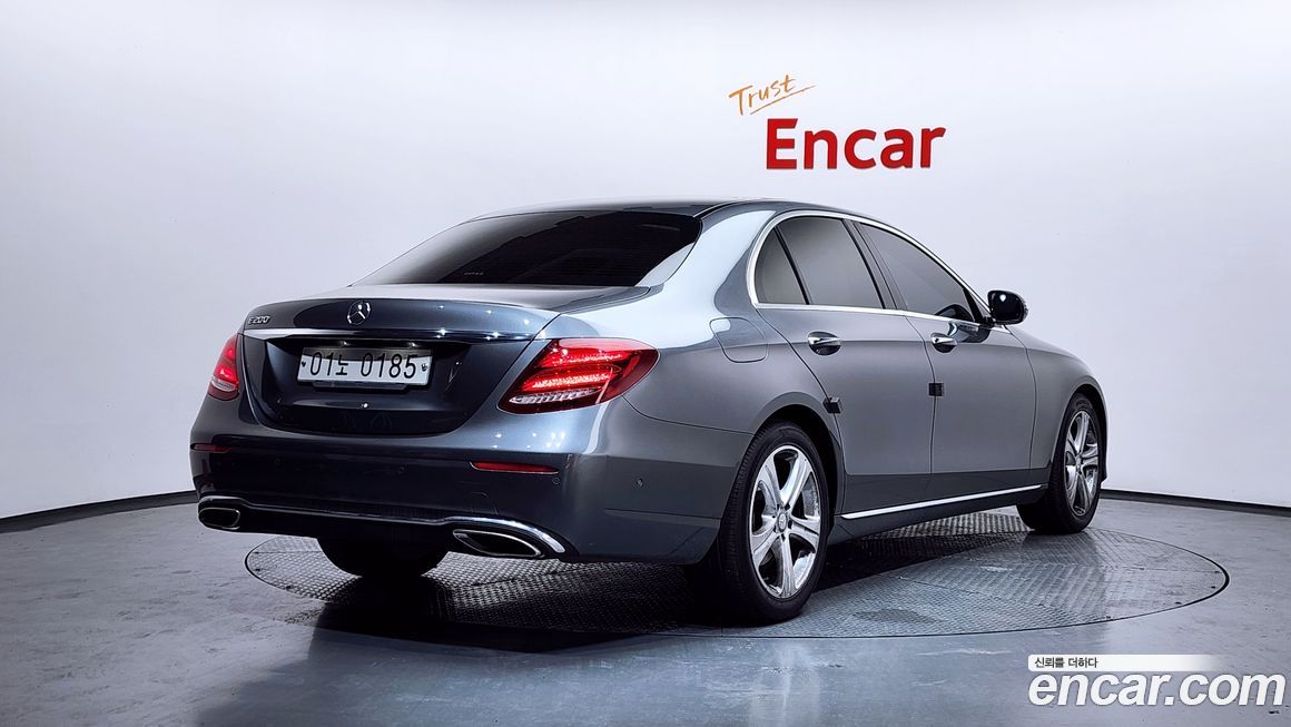 Mercedes-Benz E-Class 2017