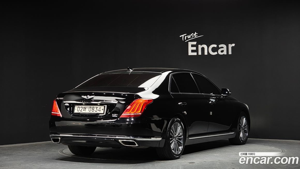 Genesis EQ900 2016
