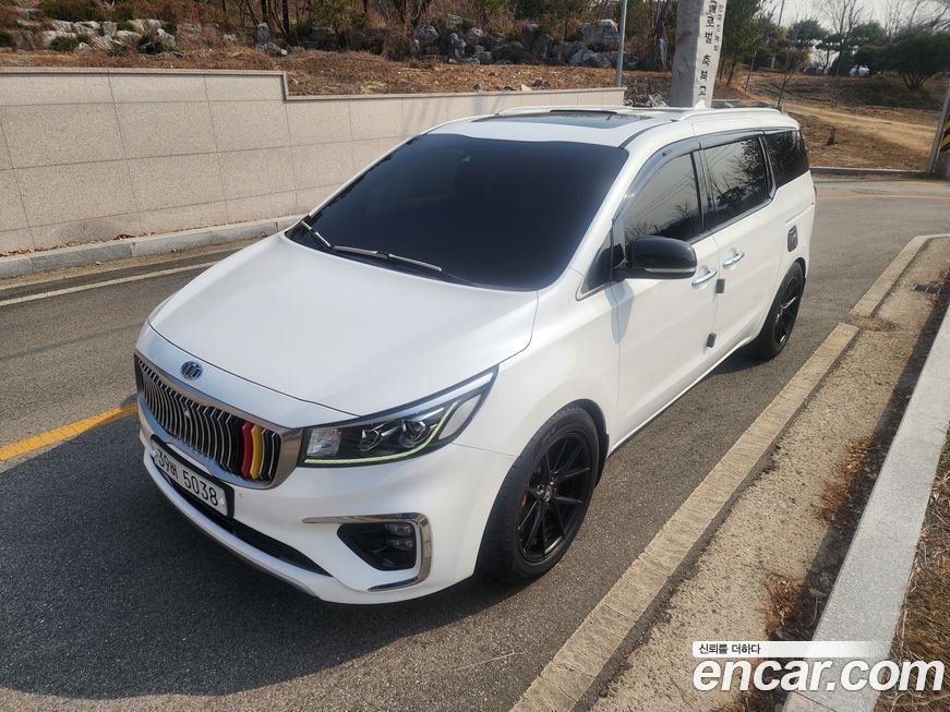 Kia Canival 2019
