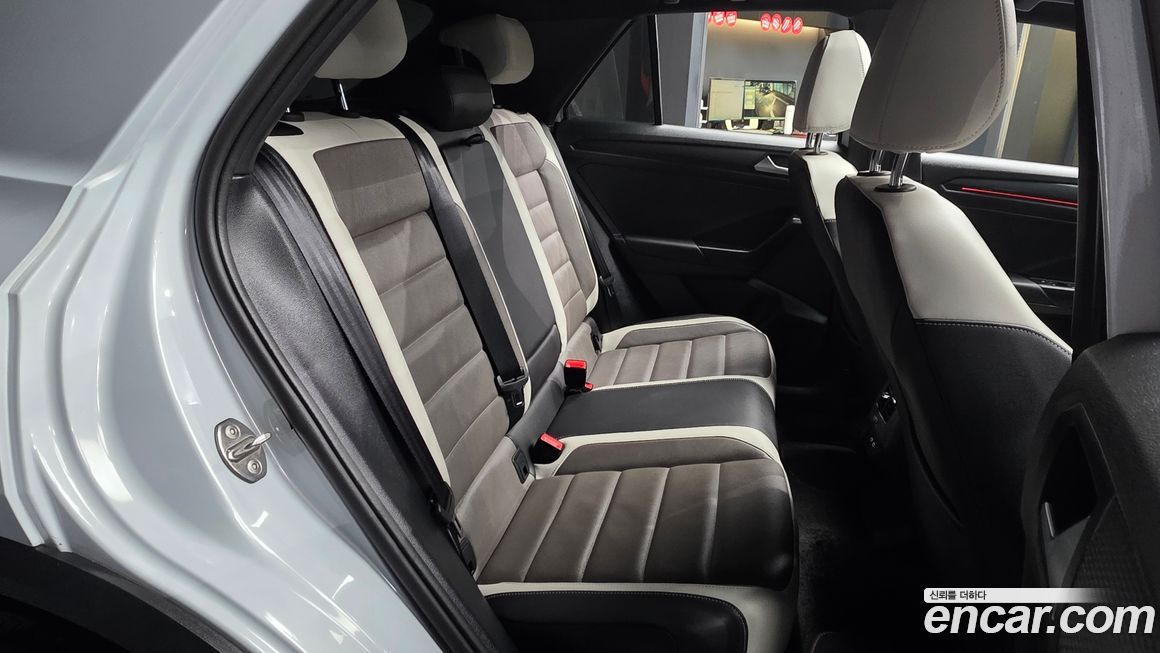 Volkswagen T-Roc 2021