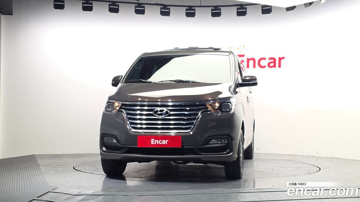Hyundai Starex 2020