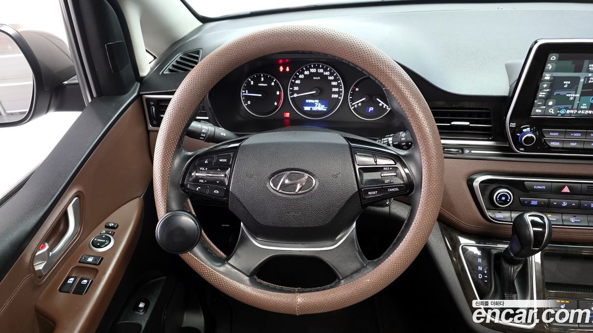 Hyundai Starex 2020