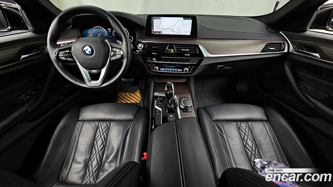 BMW 5-Series 2018