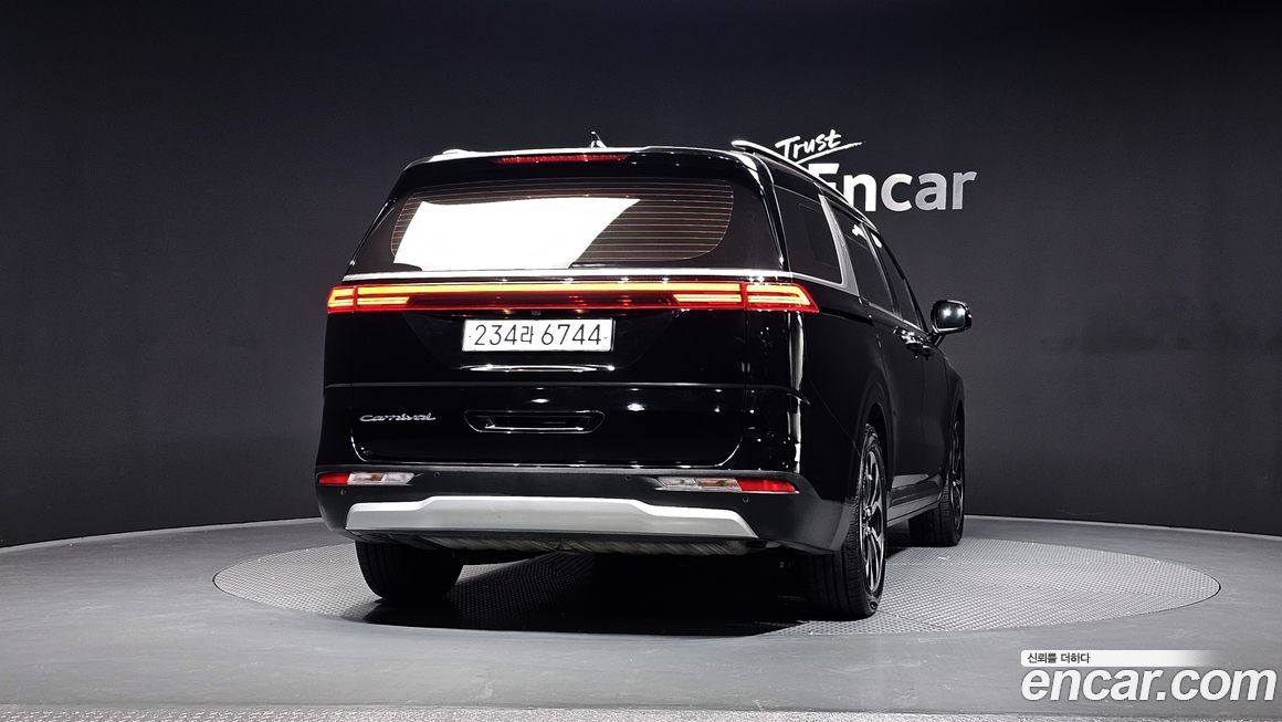 Kia Canival 2021