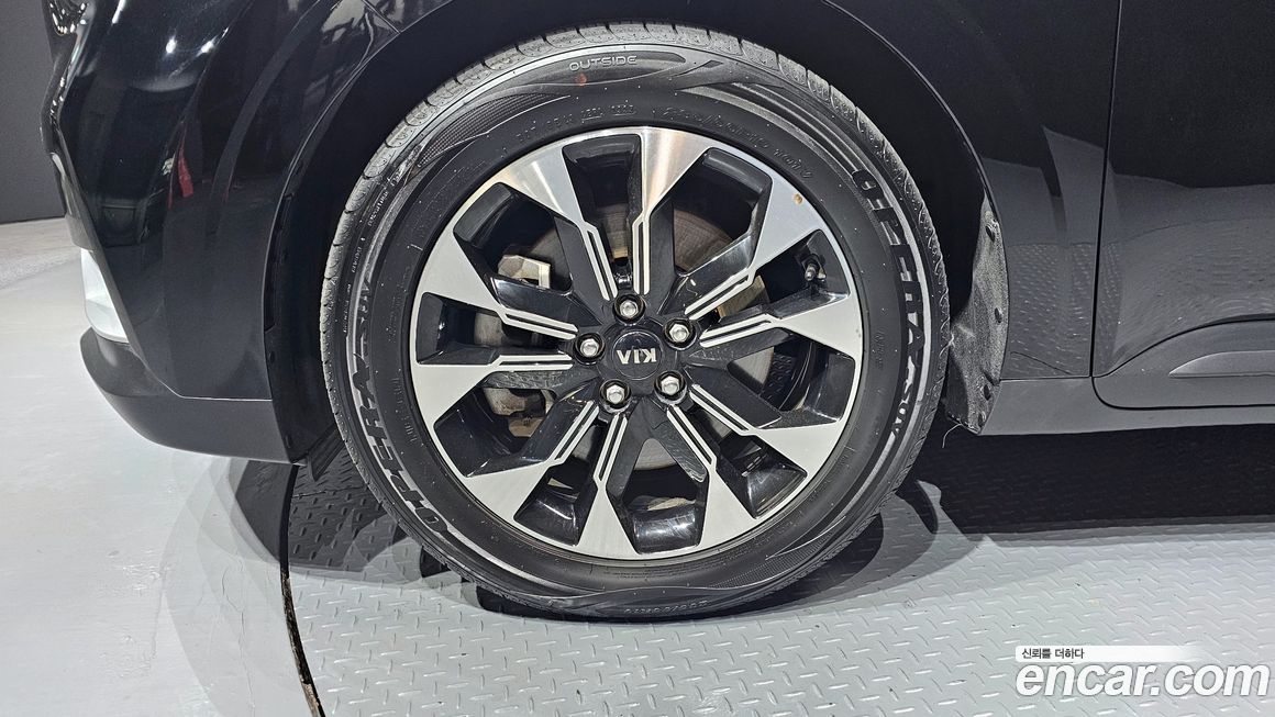 Kia Canival 2021