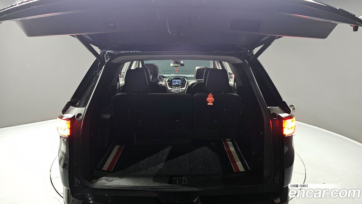 ChevroletGMDaewoo Traverse 2021