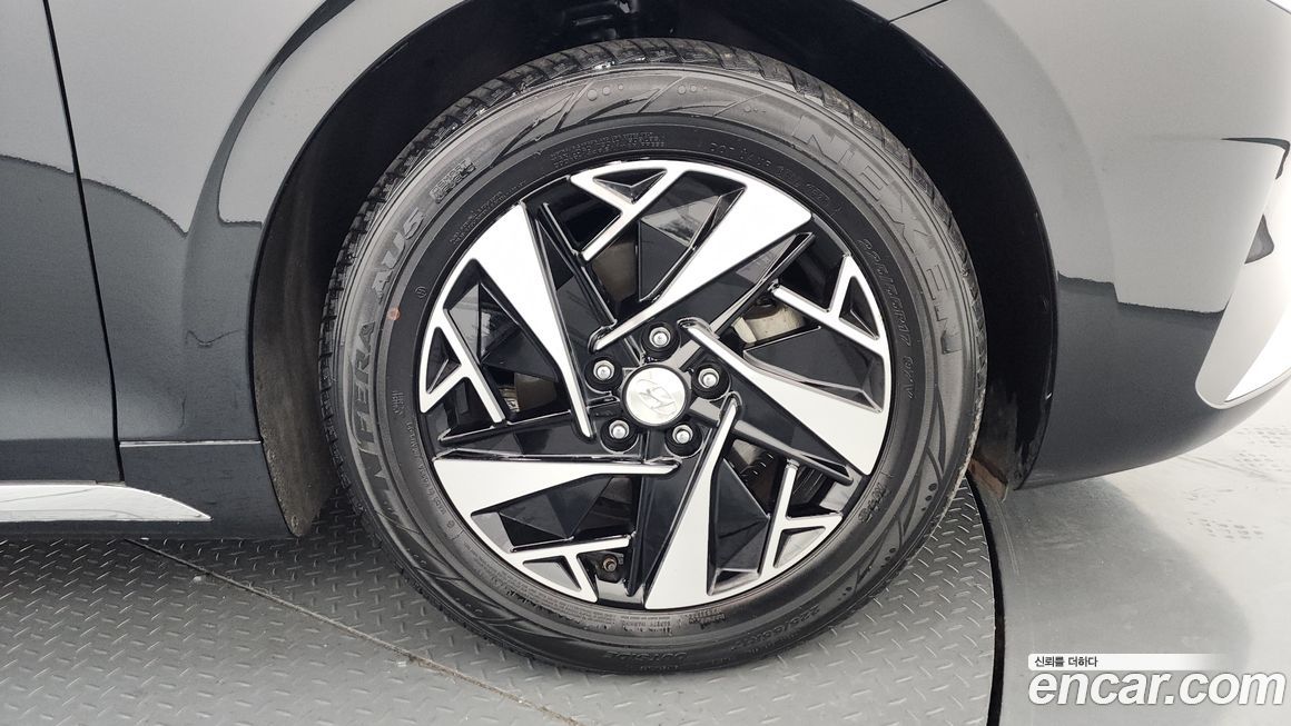 Hyundai Grandeur 2021