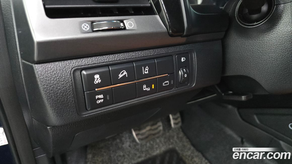 KG_Mobility_Ssangyong Rexton 2021