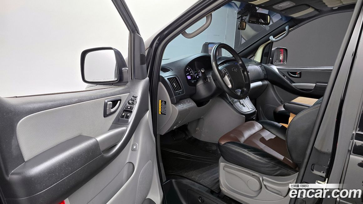Hyundai Starex 2018