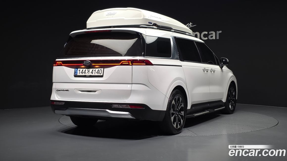 Kia Canival 2021