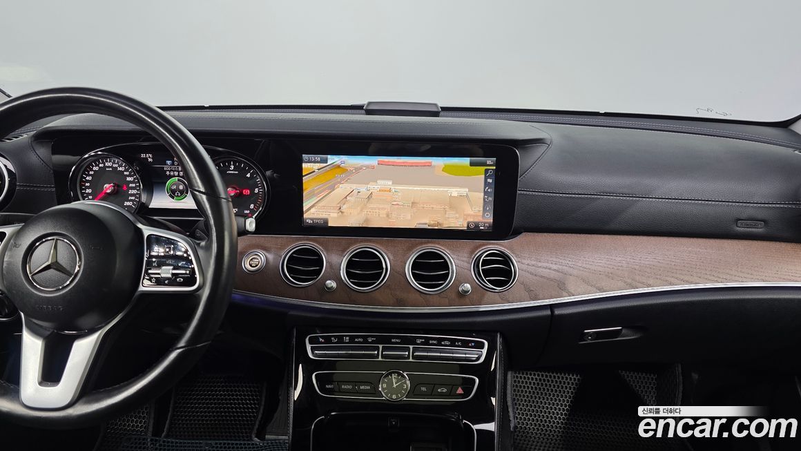 Mercedes-Benz E-Class 2019