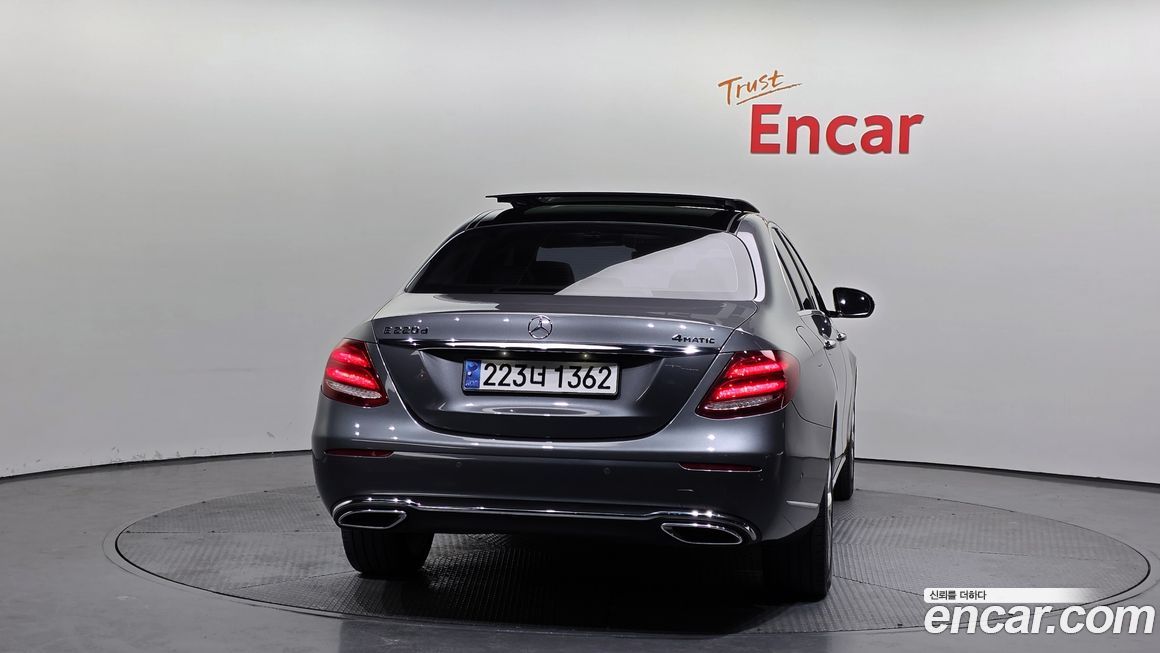 Mercedes-Benz E-Class 2019