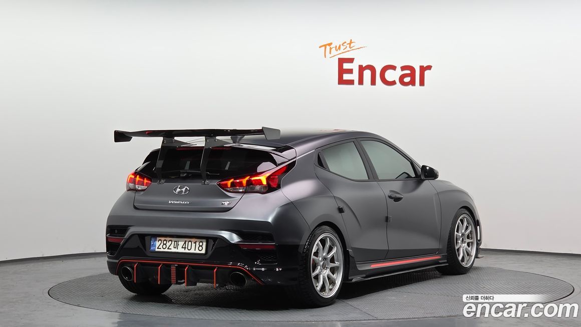 Hyundai Veloster 2023