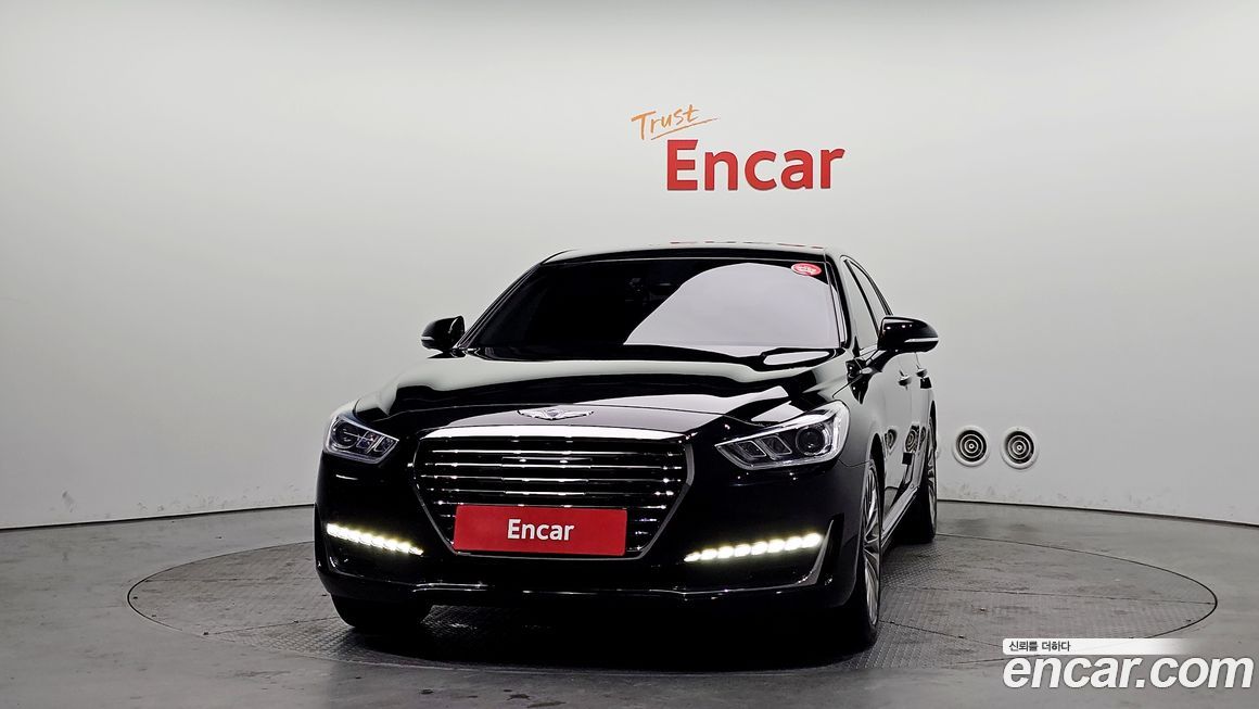 Genesis EQ900 2018