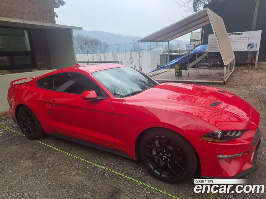 Ford Mustang 2021