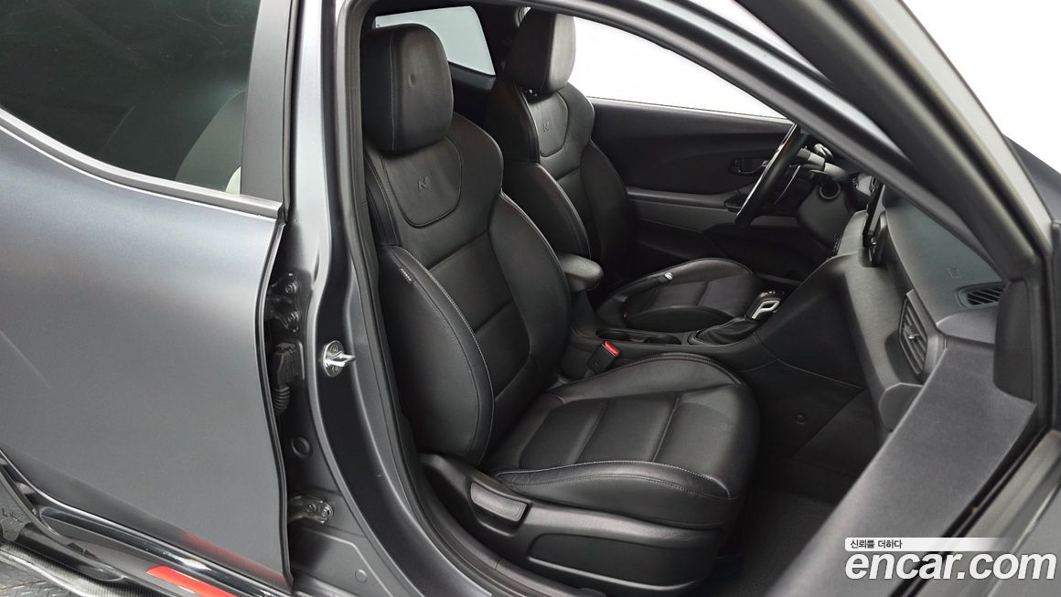 Hyundai Veloster 2023