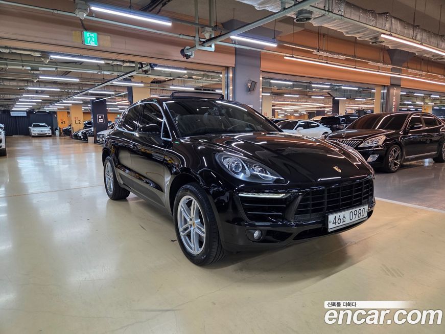 Porsche Macan 2017