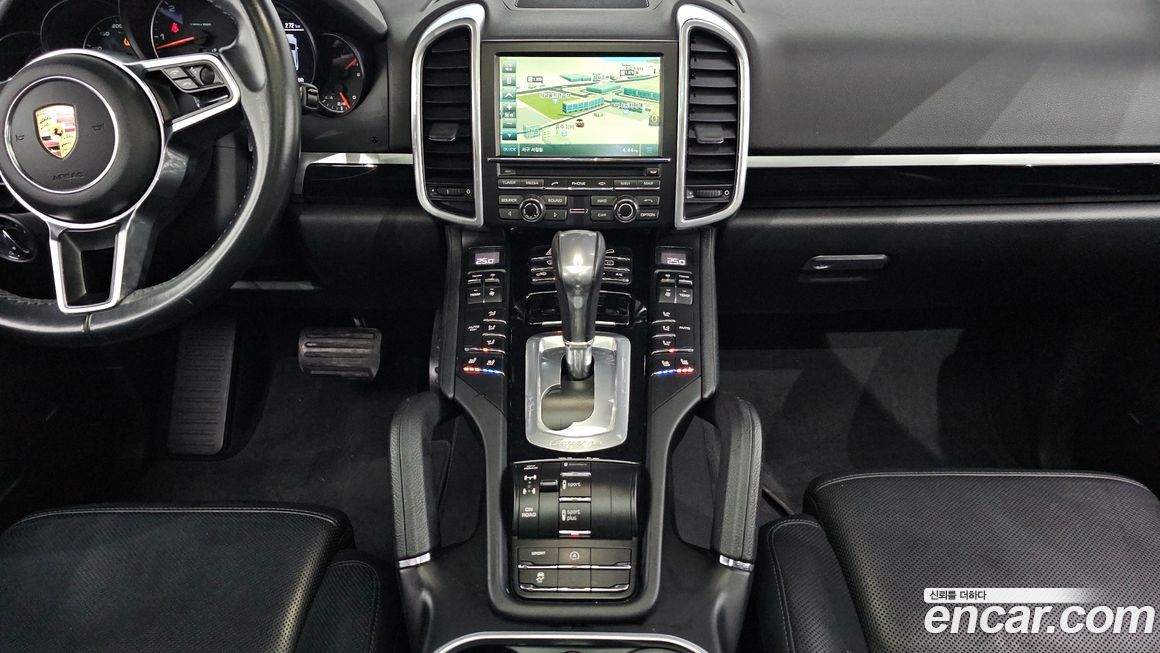 Porsche Cayenne 2016