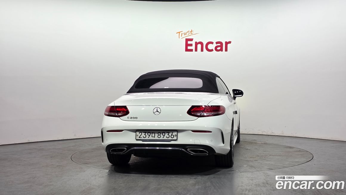 Mercedes-Benz C-Class 2019