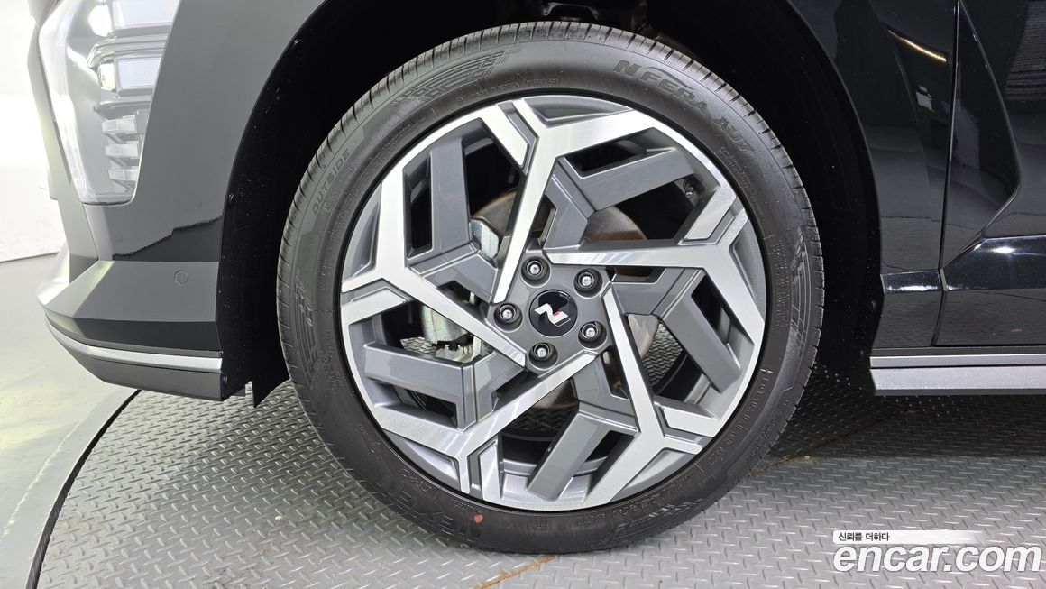 Hyundai Kona 2025