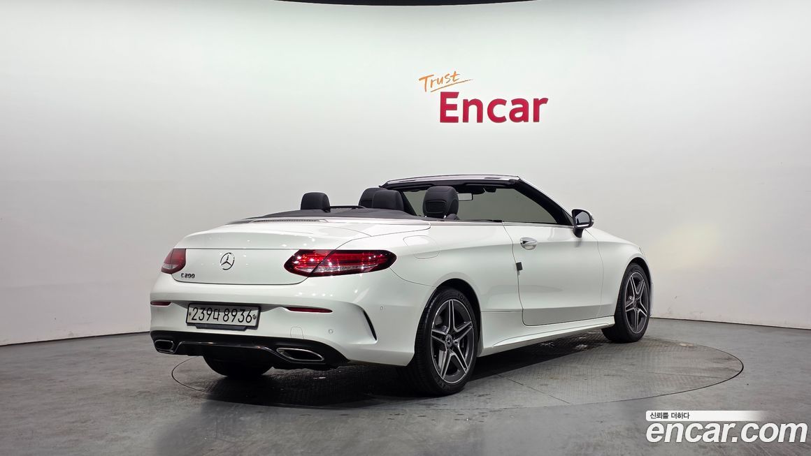 Mercedes-Benz C-Class 2019