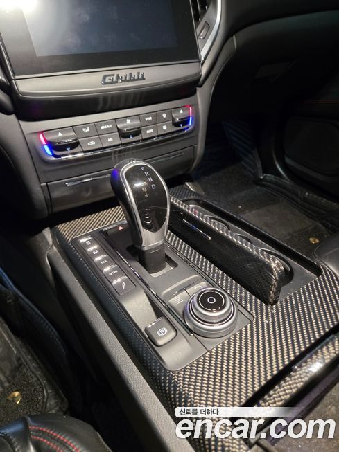 Maserati Ghibli 2018