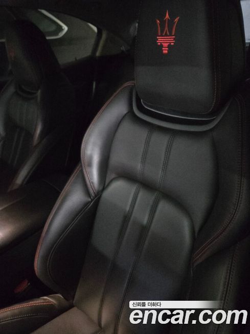 Maserati Ghibli 2018