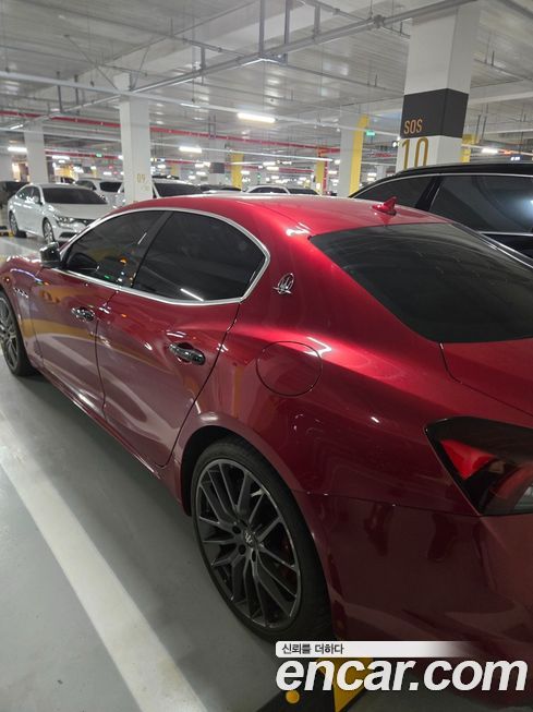 Maserati Ghibli 2018