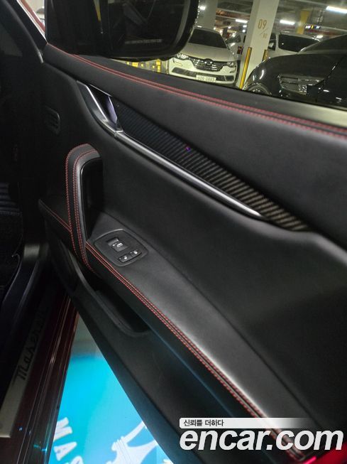 Maserati Ghibli 2018