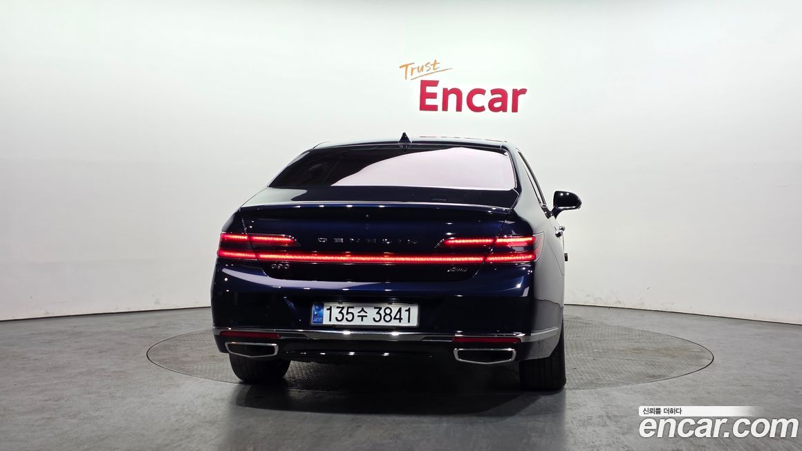 Genesis G90 2021