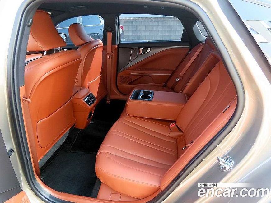 Kia K8 2025