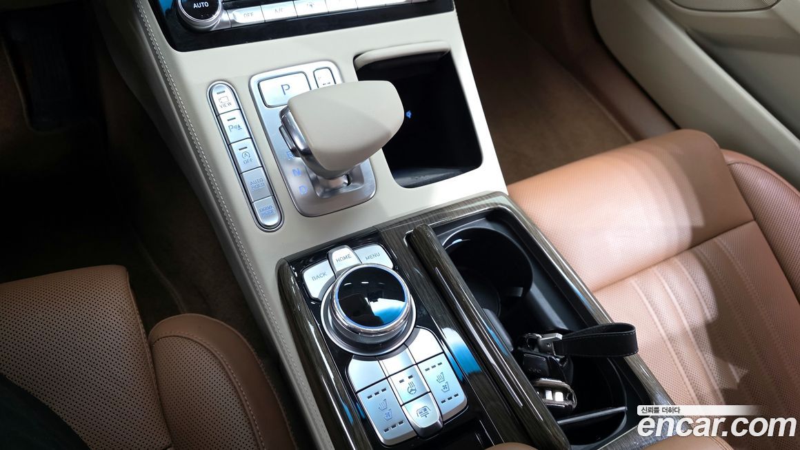 Genesis G90 2021