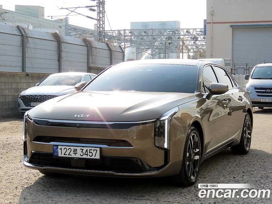 Kia K8 2025