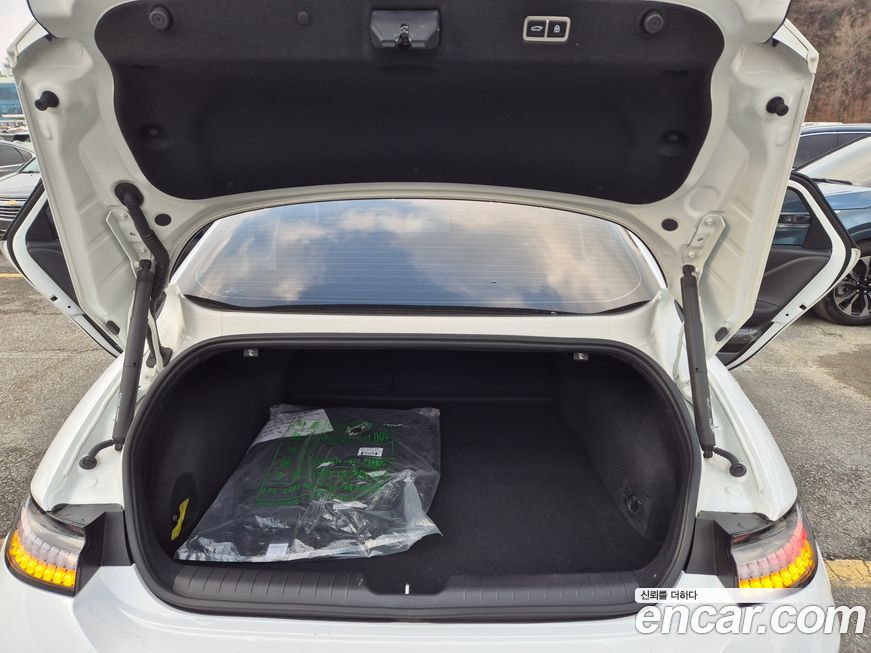 Hyundai Ioniq6 2025