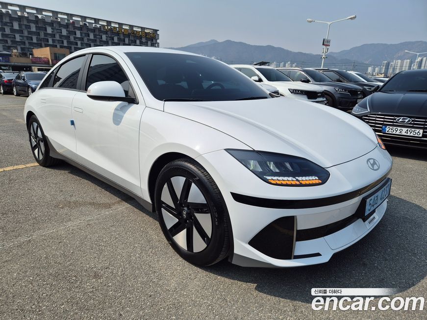 Hyundai Ioniq6 2025