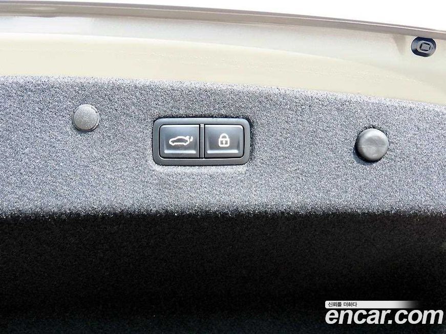 Kia K8 2025