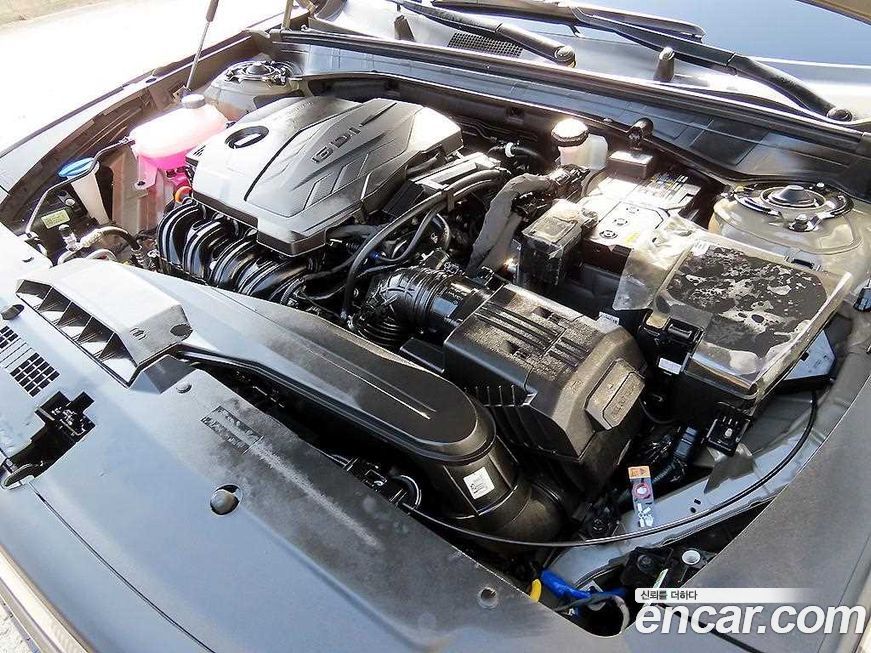 Kia K8 2025
